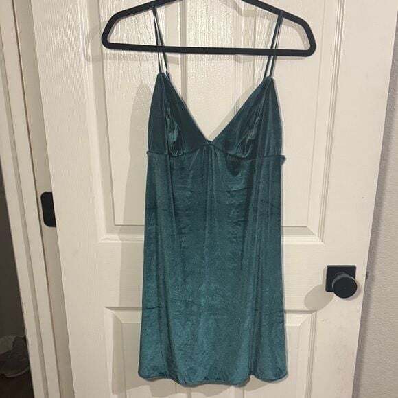 Victoria's Secret Other - Victoria's Secret Teal Velvet Slip